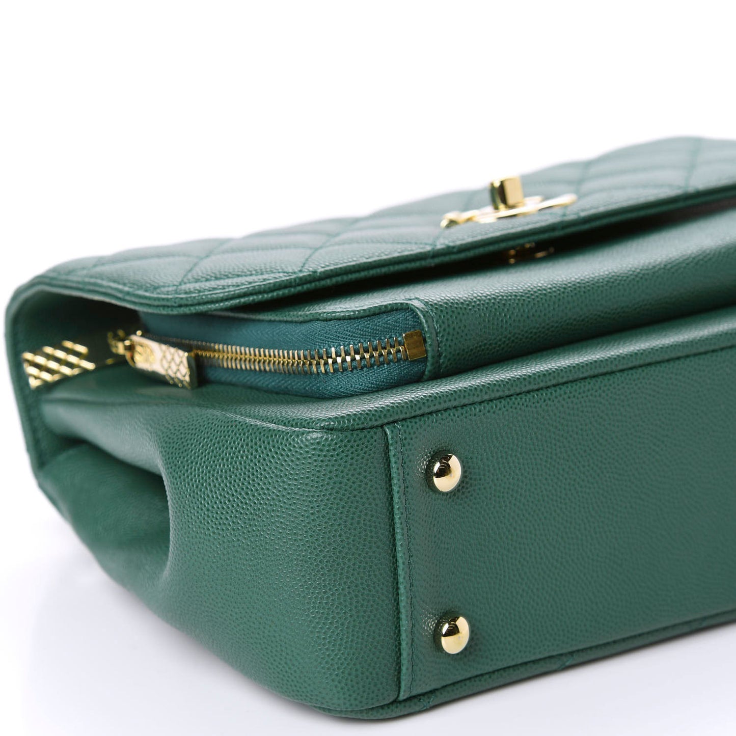 Caviar Quilted Medium Business Affinity Flap Green