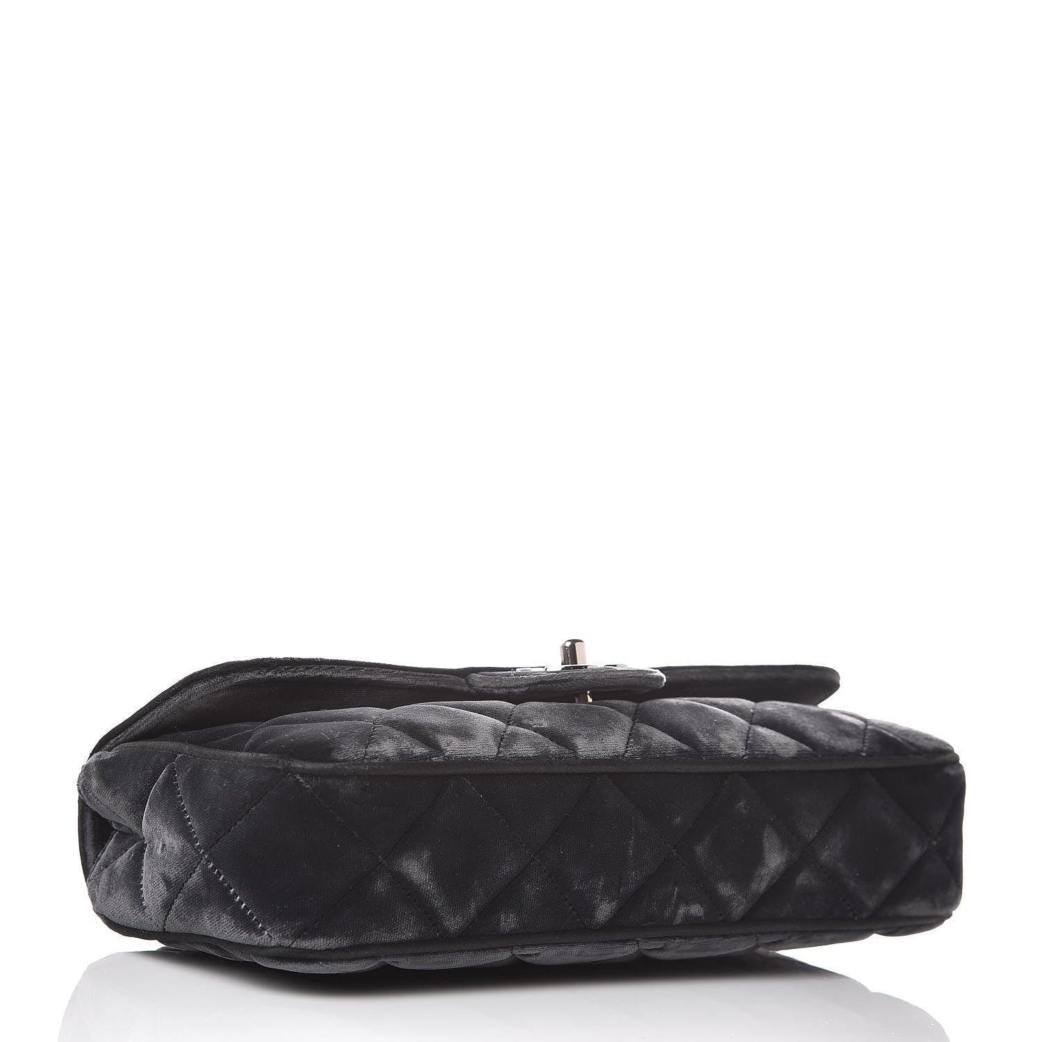Chanel Velvet Quilted East West Flap Black 4 of 13