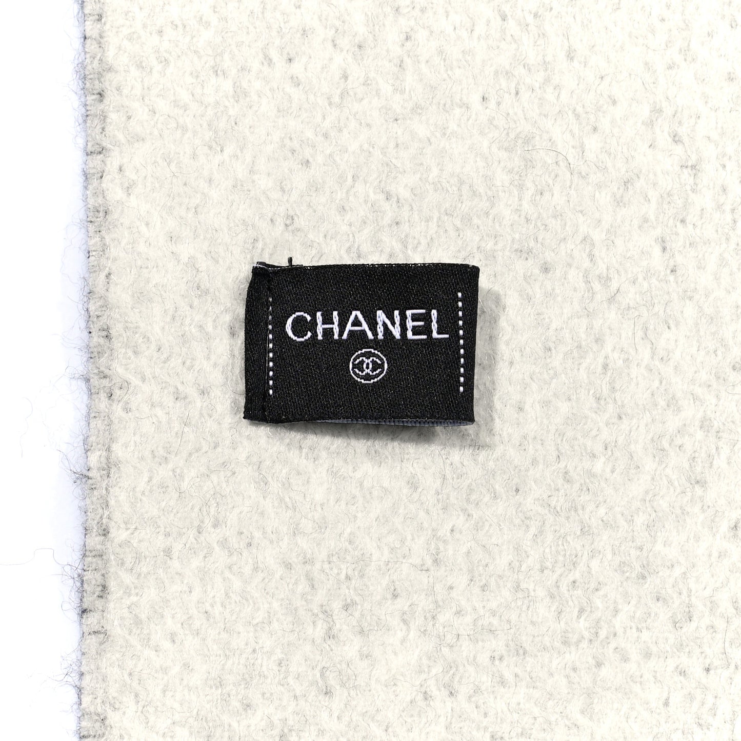 Cashmere CC Scarf Black White