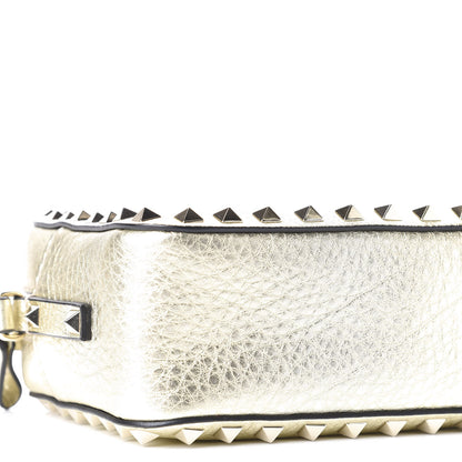 Valentino Garavani Metallic Pebbled Calfskin Rockstud Camera Crossbody Bag Platino 6 of 10