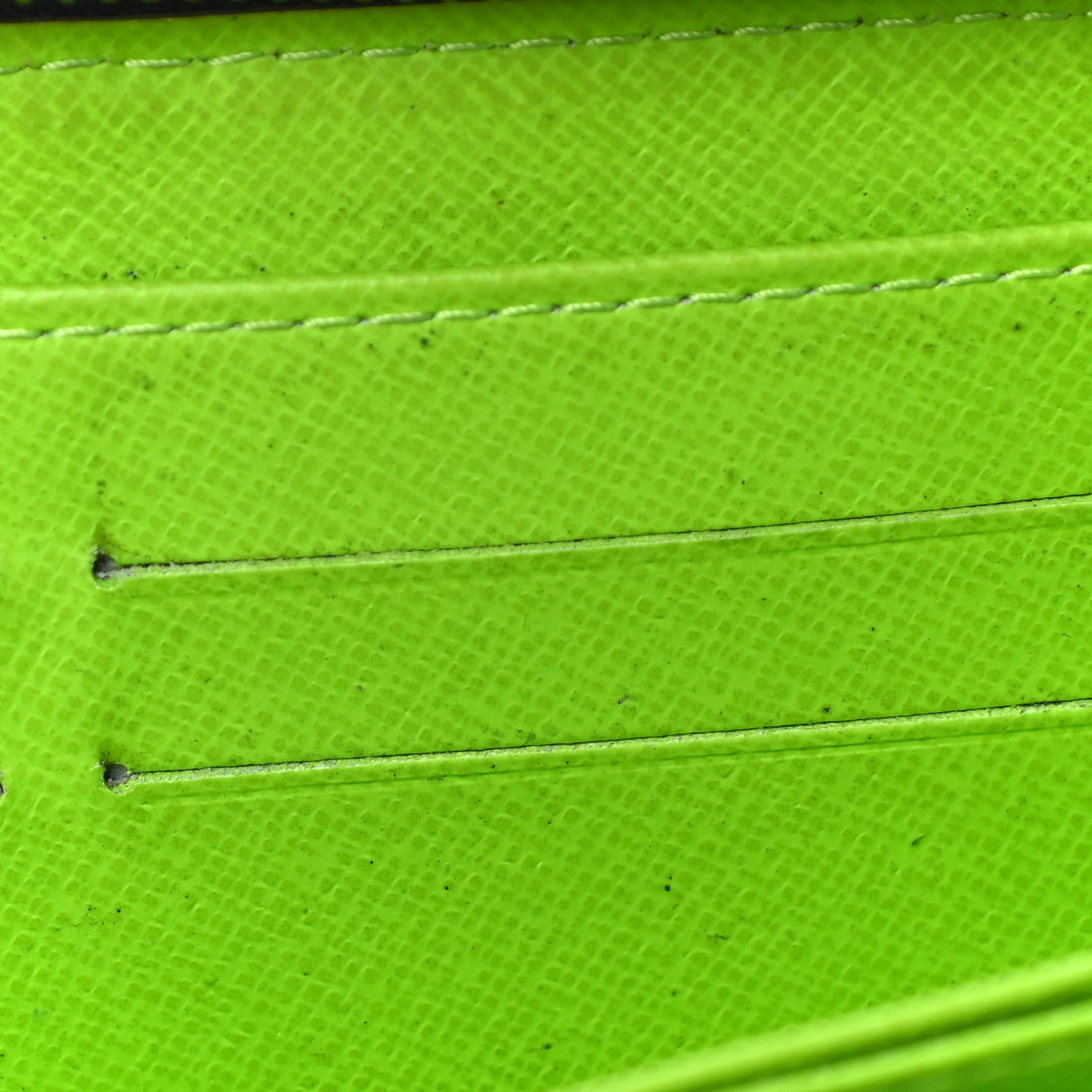 Louis Vuitton Monogram Graffiti Zippy Wallet Green 16 of 17