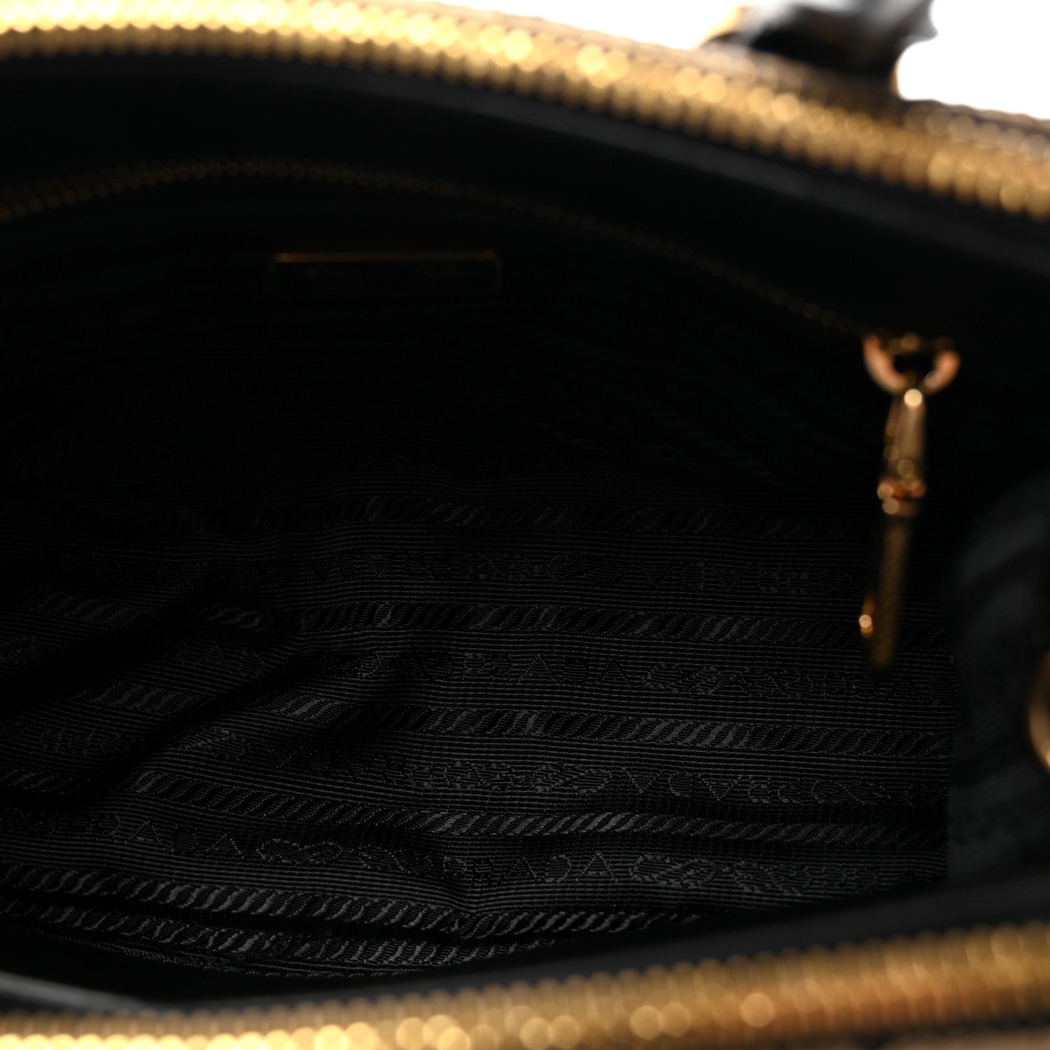 PRADA プラダ キャンバスアート 80×60 Prada Jacquard Saffiano Triangolo Symbole Embroidered Mini