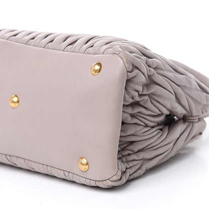 Miu Miu Nappa Matelasse Tote Pomice 8 of 15