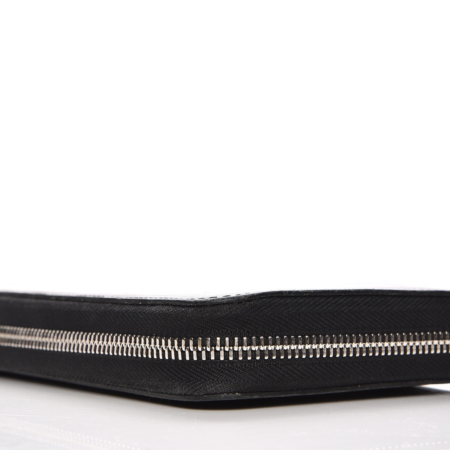 Louis Vuitton Epi Zippy Organizer Wallet Black 11 of 13