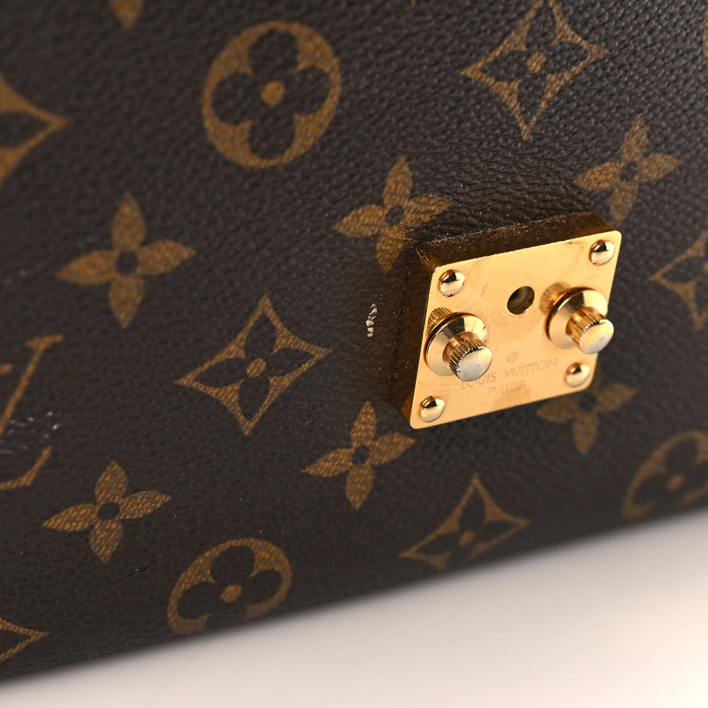 Monogram Pochette Metis