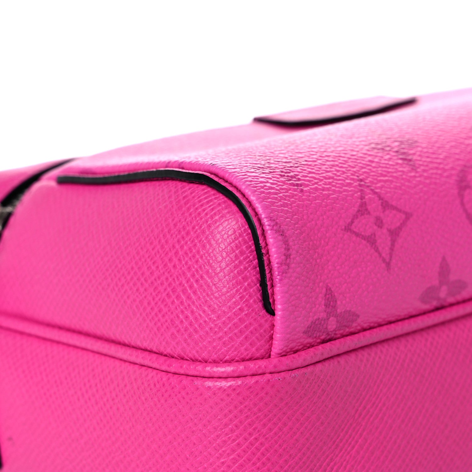 Louis Vuitton Taigarama Outdoor Messenger Fuchsia 9 of 19