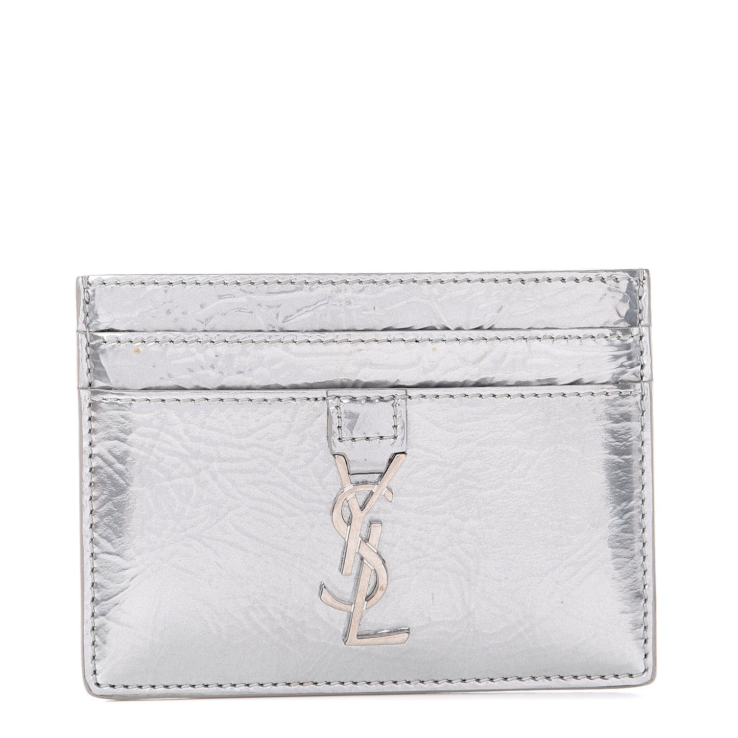 Textured Patent Metallic Matelasse Chevron Monogram Credit Card Case Argento