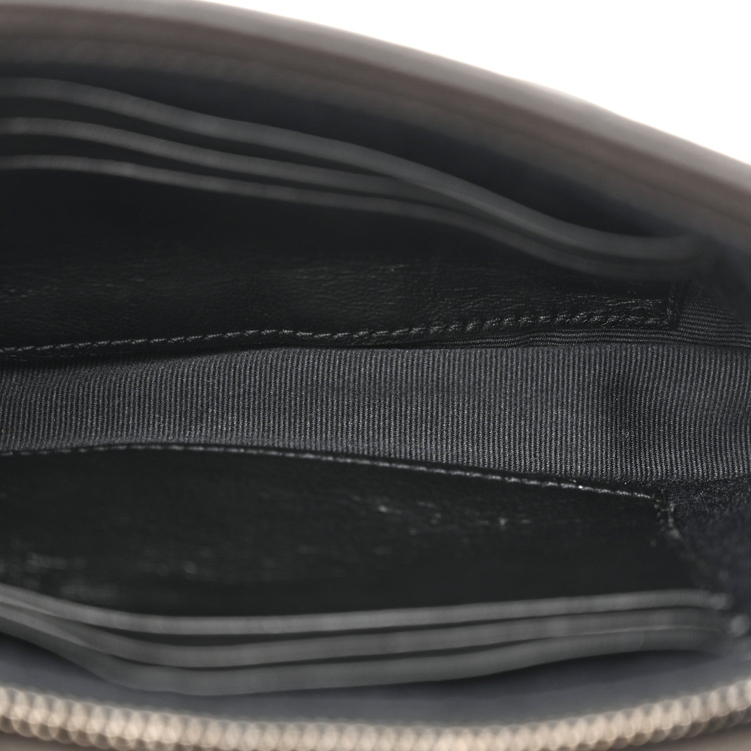 Saint Laurent Sheepskin Matelasse Chevron Monogram College Chain Wallet Coal 5 of 10
