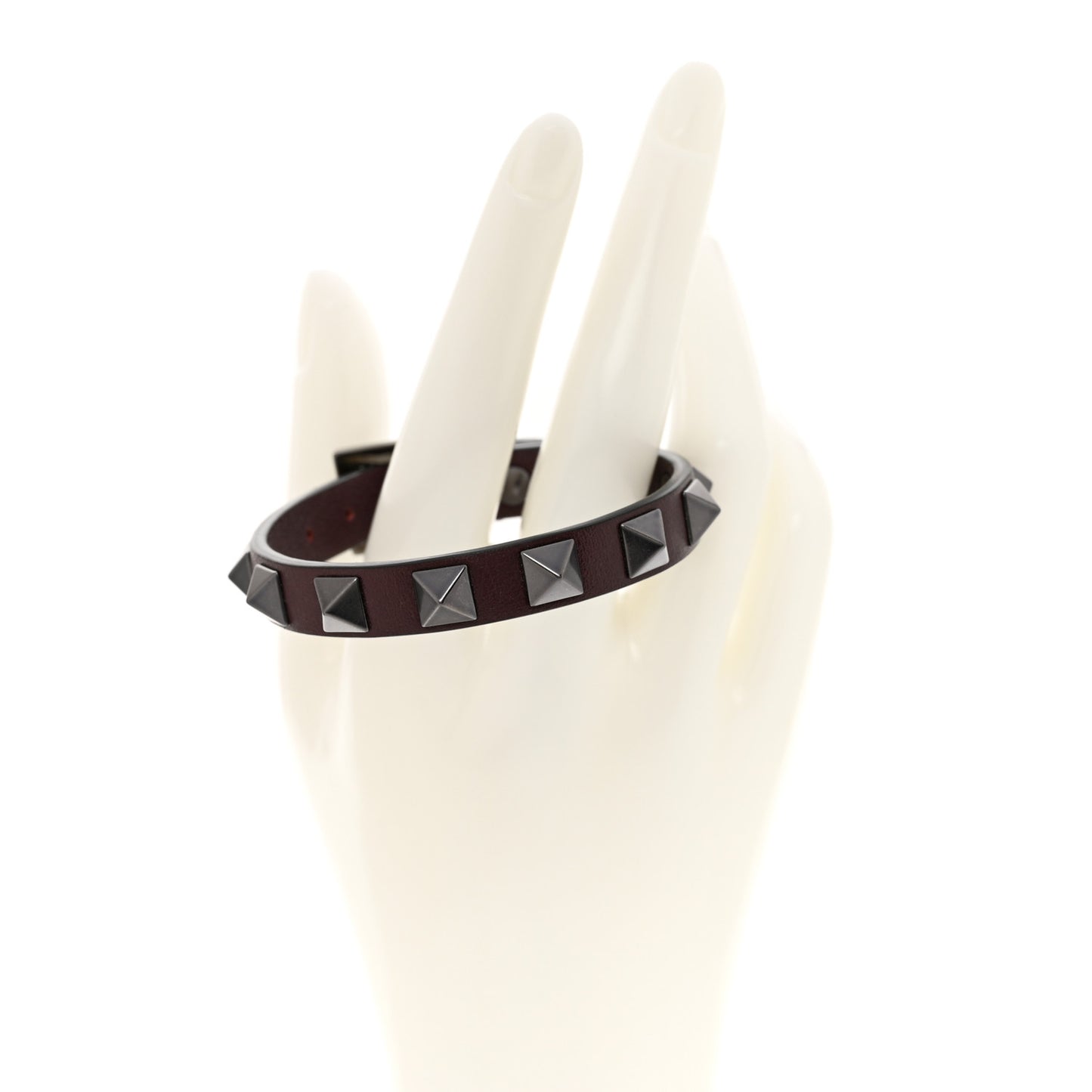 Vitello Rockstud Bracelet Burgundy