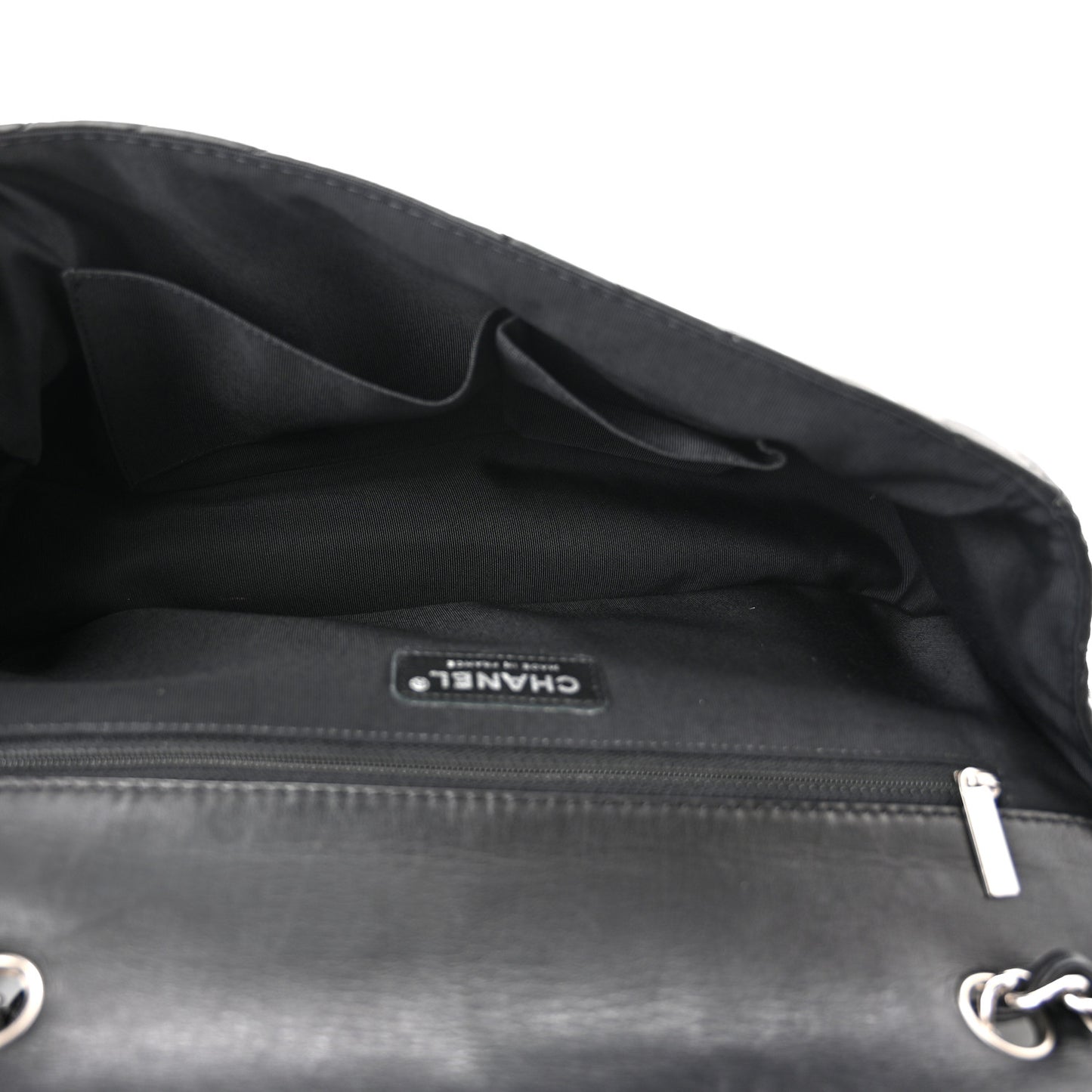 Lambskin Chevron Quilted Single Flap Black