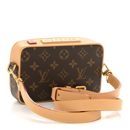 Louis Vuitton Calfskin Monogram Baladeur Wearable Wallet 3 of 12
