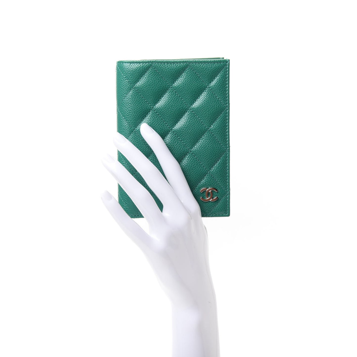 Caviar Quilted Passport Holder Green