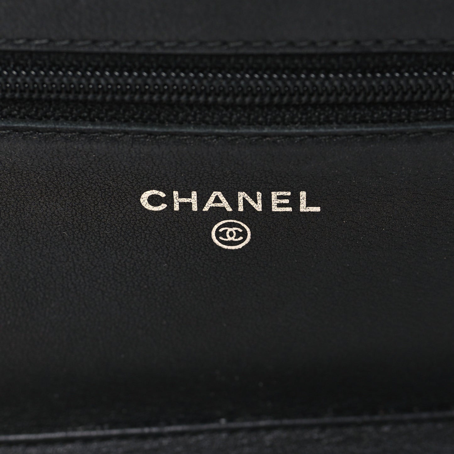 Caviar Timeless CC Wallet On Chain WOC Black