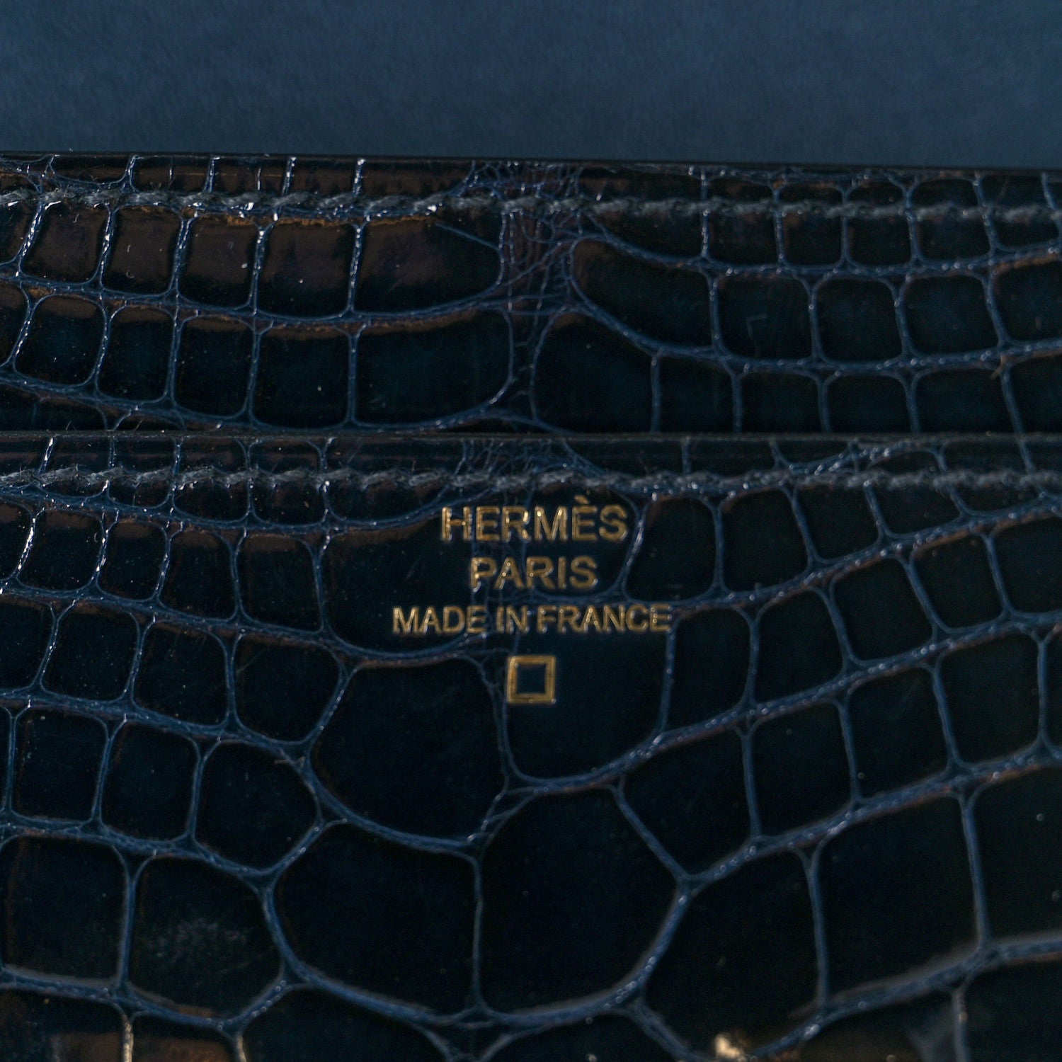 Hermes Shiny Alligator Constance Long Wallet Bleu Marine 7 of 8