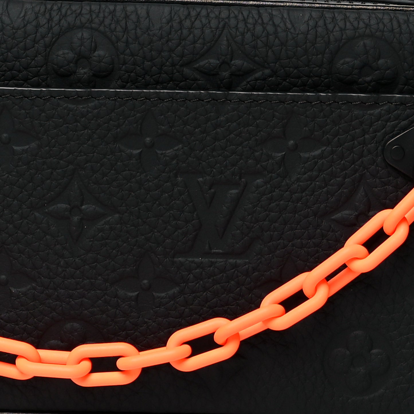 Taurillon Monogram Uniformes Solar Ray Soft Pochette Volga Belt Bag Black