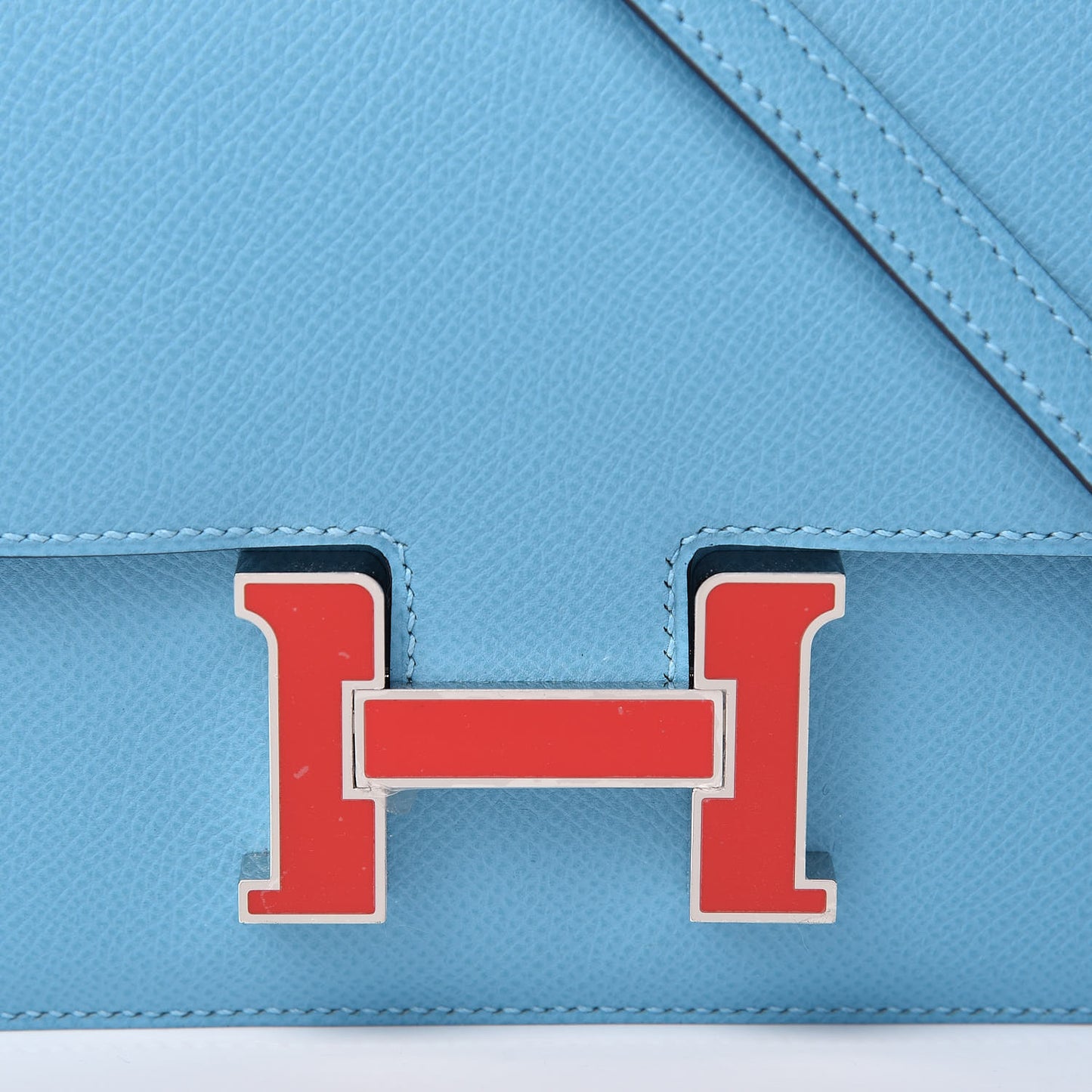 Epsom Constance 18 Bleu Du Nord Rouge De Coeur