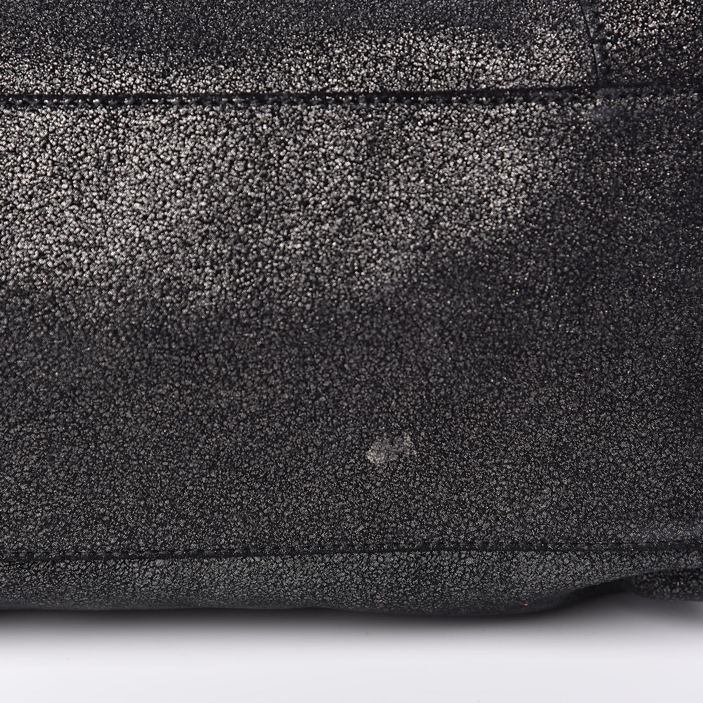 Metallic Craquele Classic Hardware City Black