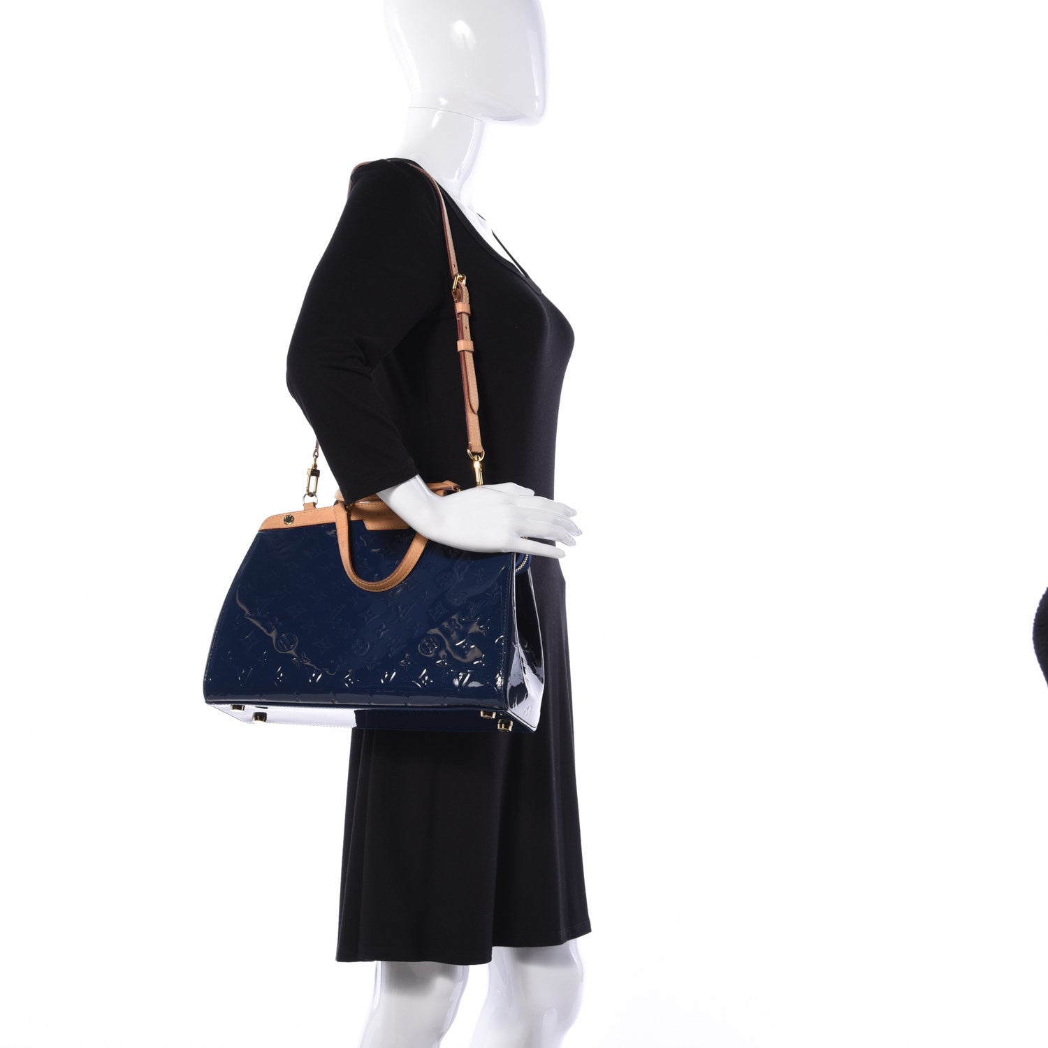 Louis Vuitton Vernis Brea MM Grand Blue 2 of 10