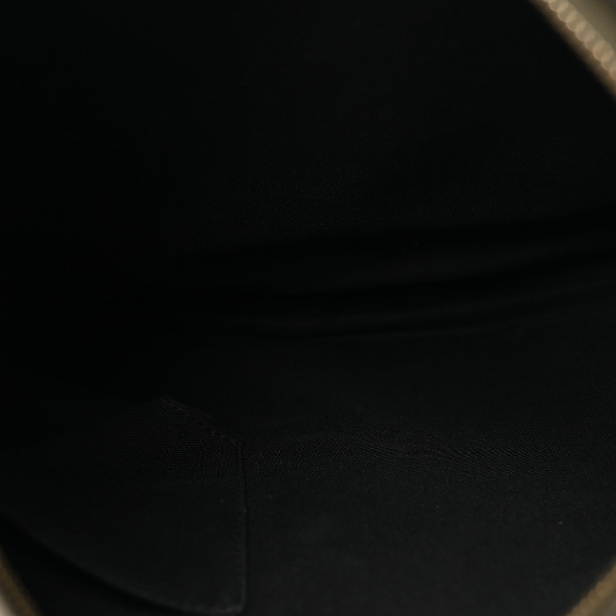 Monogram Medium Abbey D Ring Hobo Gold