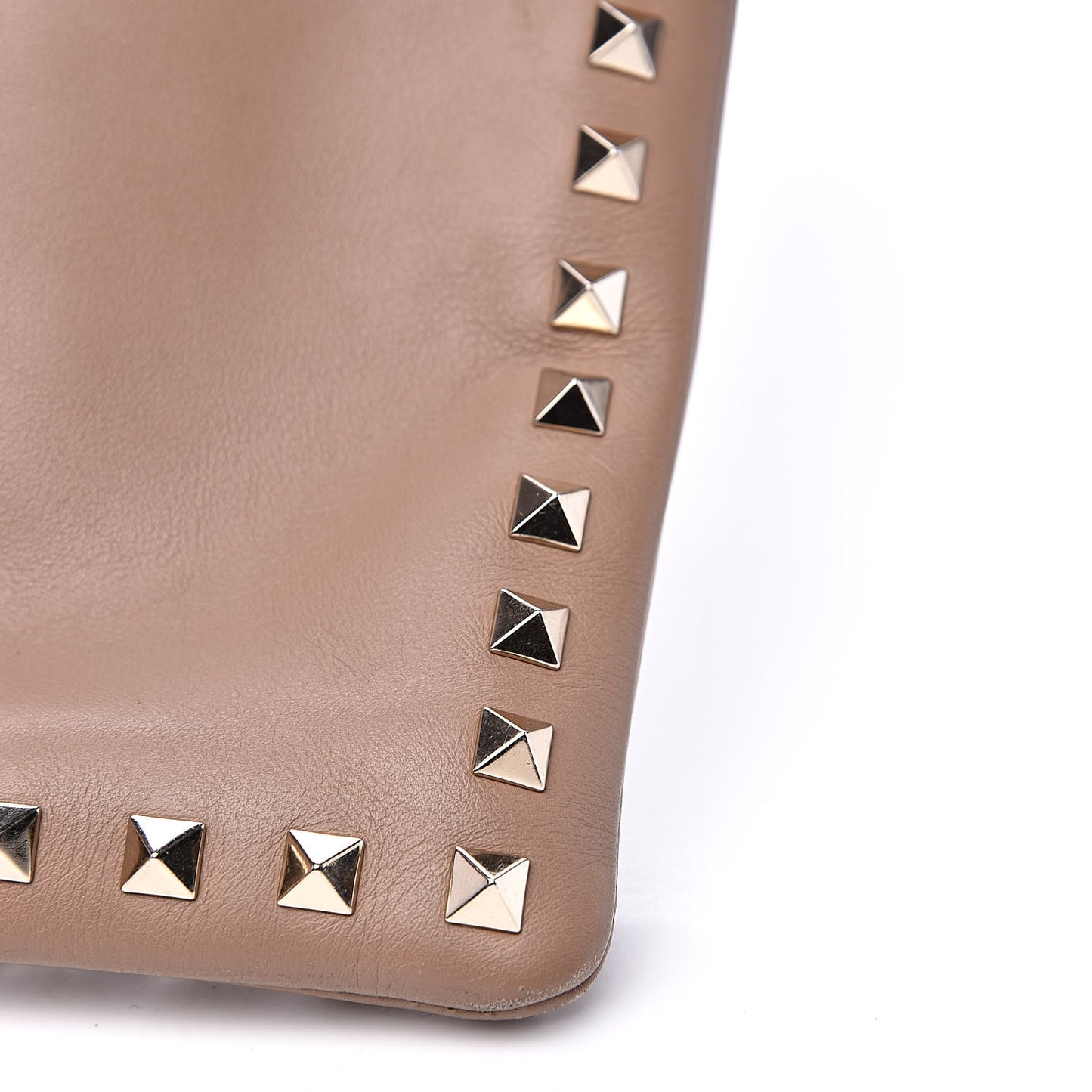 Vitello Large Rockstud Zip Wristlet Pouch Poudre