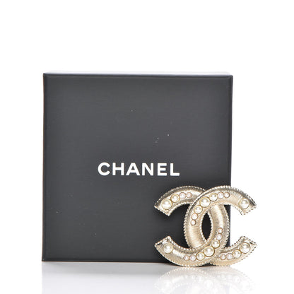 Chanel Pearl Large CC Brooch Gold 5 of 5