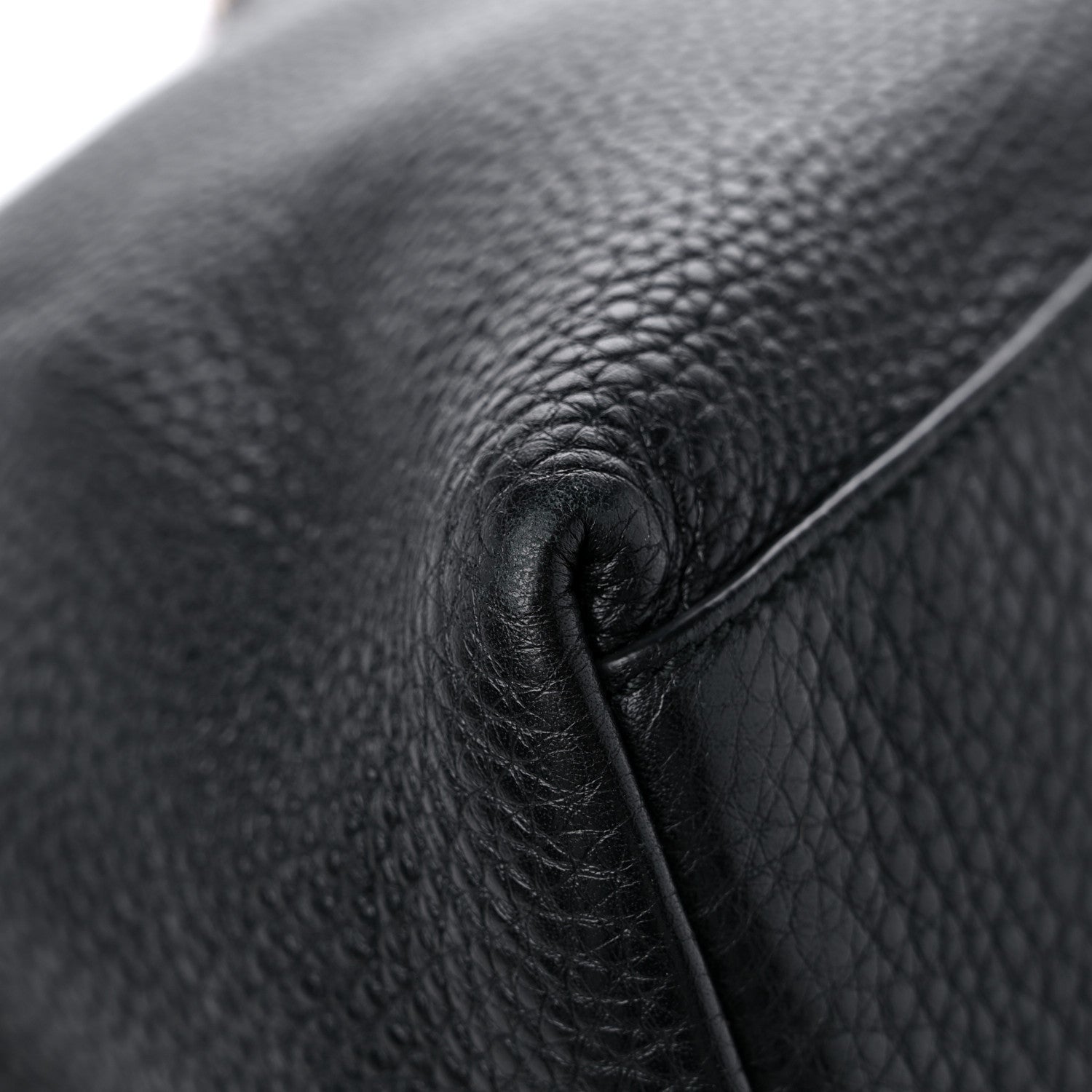 Gucci Pebbled Calfskin Medium Soho Chain Shoulder Bag Black 10 of 15