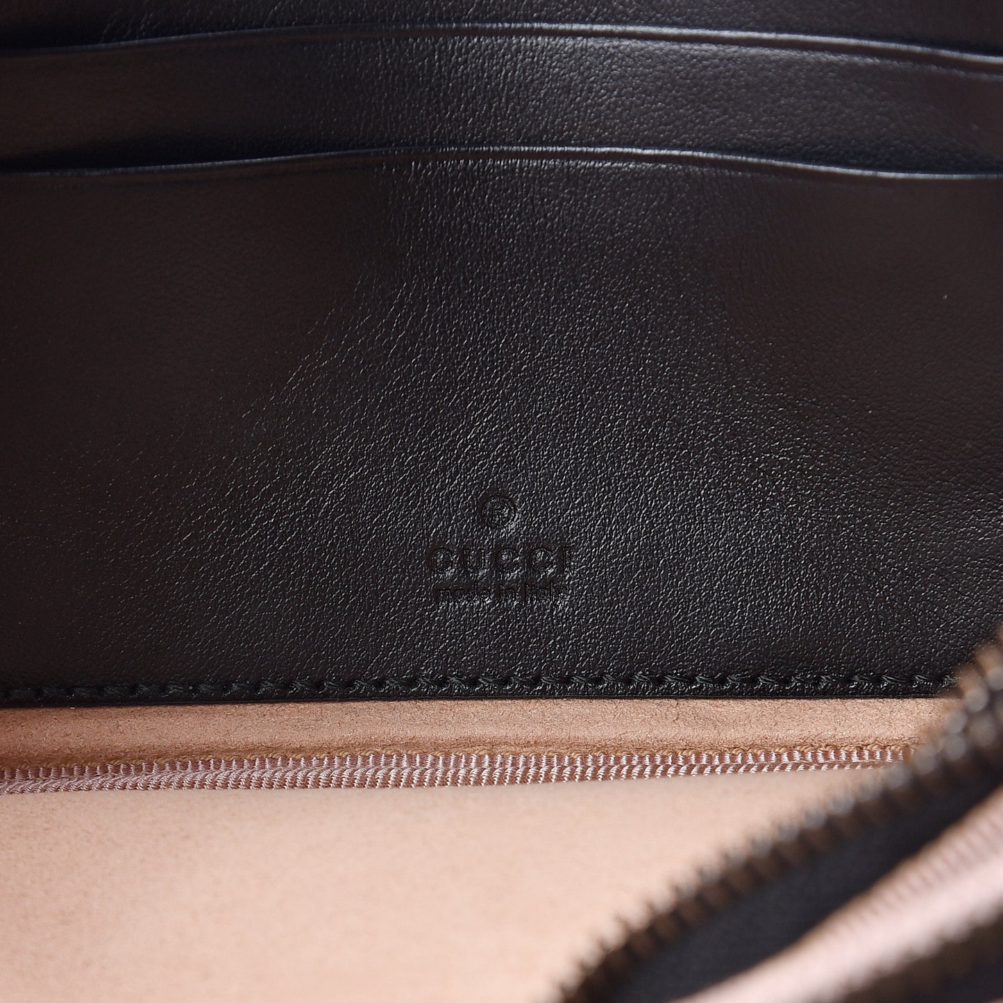 Calfskin Matelasse Mini GG Marmont Chain Crossbody Bag Black