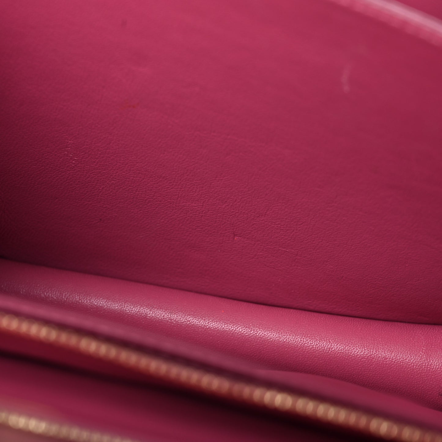 Smooth Calfskin Medium Classic Box Flap Bag Pink