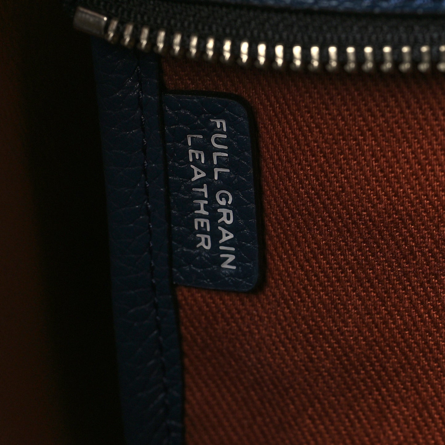 Grained Calfskin Small The Tote Bag Blue Sea