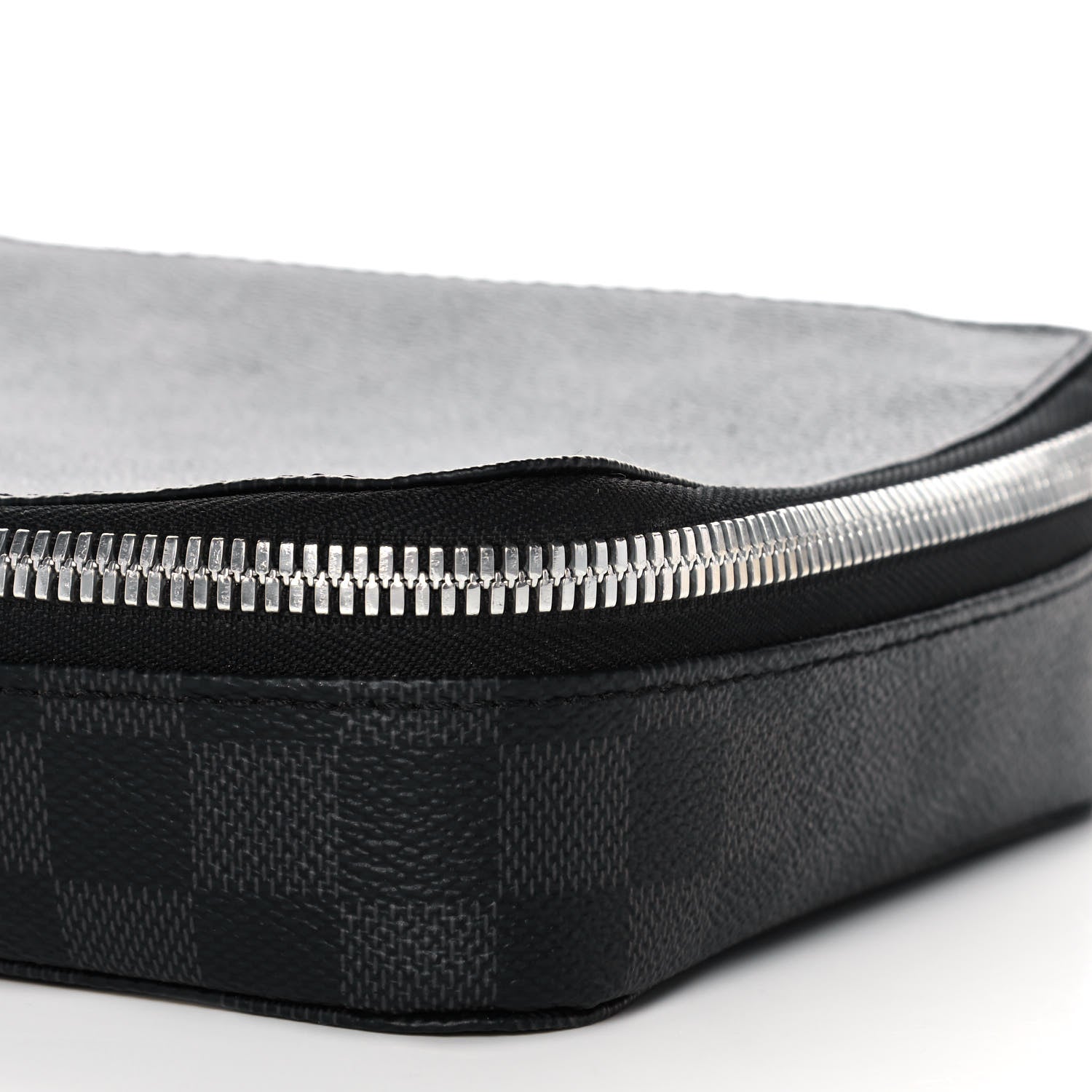 Louis Vuitton Damier Graphite Horizon Accessories Pouch 8 of 8