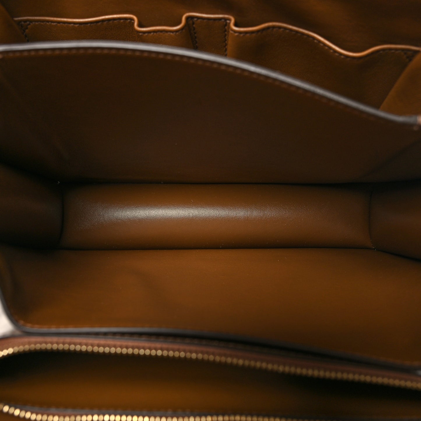 Box Calfskin Medium Classic Box Flap Bag Camel