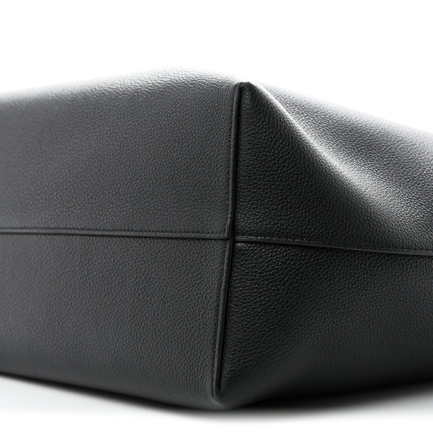 Grained Calfskin Triomphe Medium Cabas Anais Black