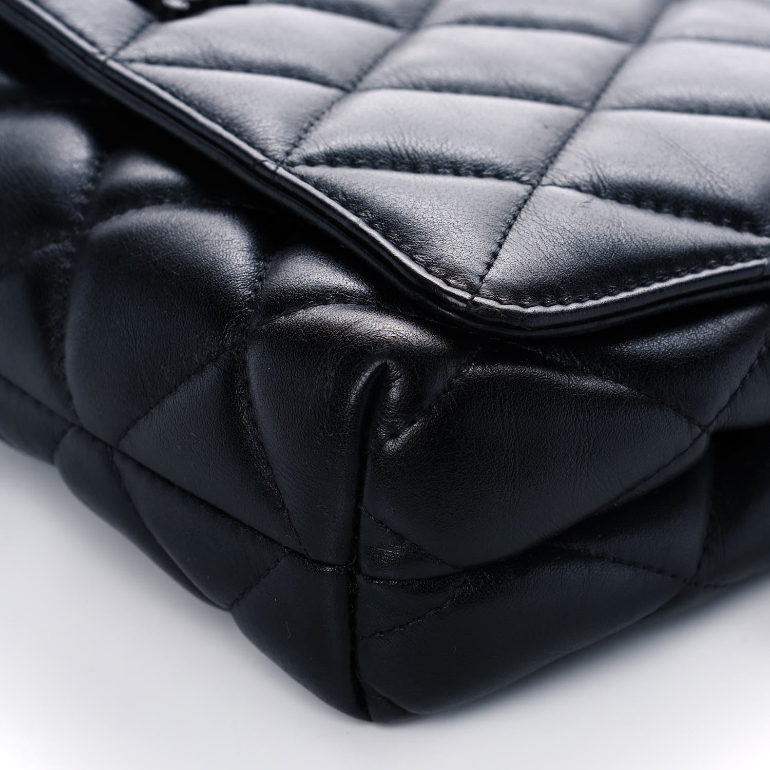 Balenciaga Nappa Calfskin Quilted Medium Touch B Shoulder Bag Black 10 of 11