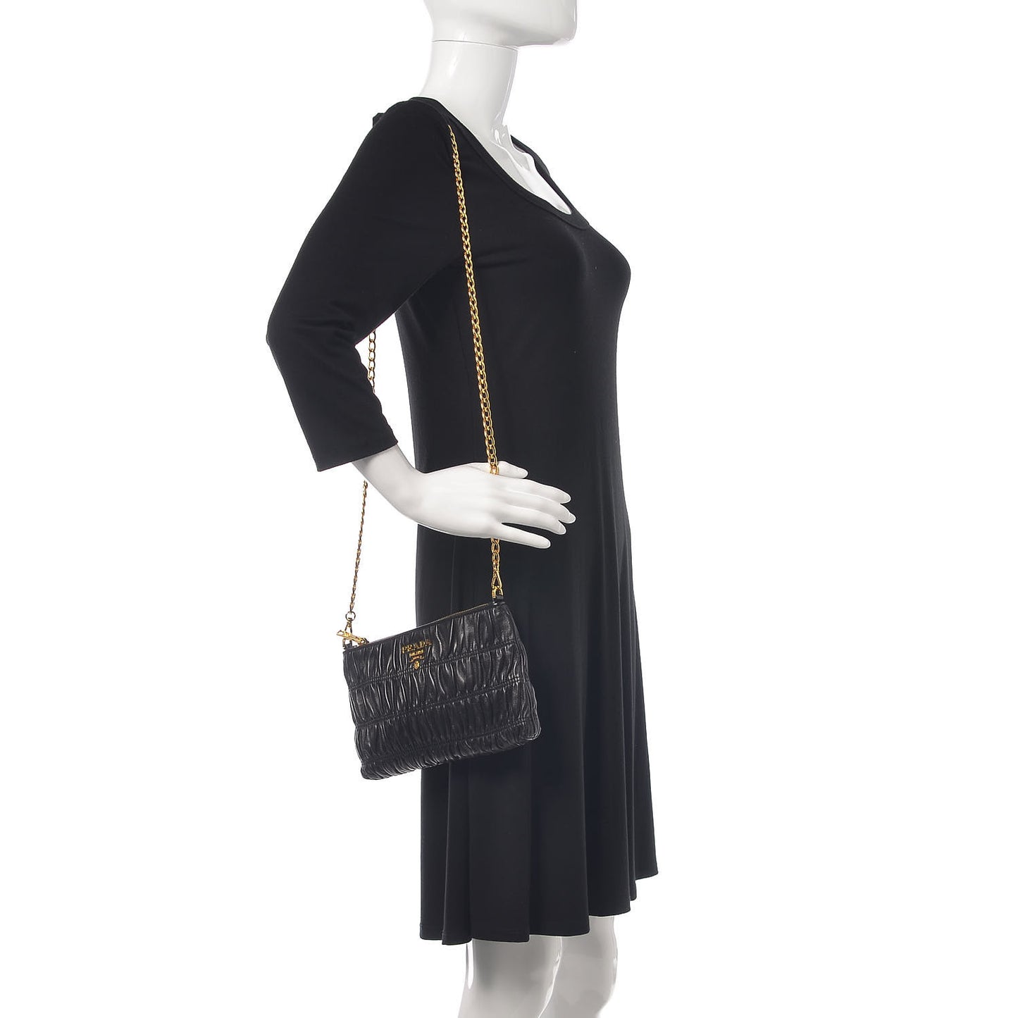 Nappa Gaufre Chain Shoulder Bag Black