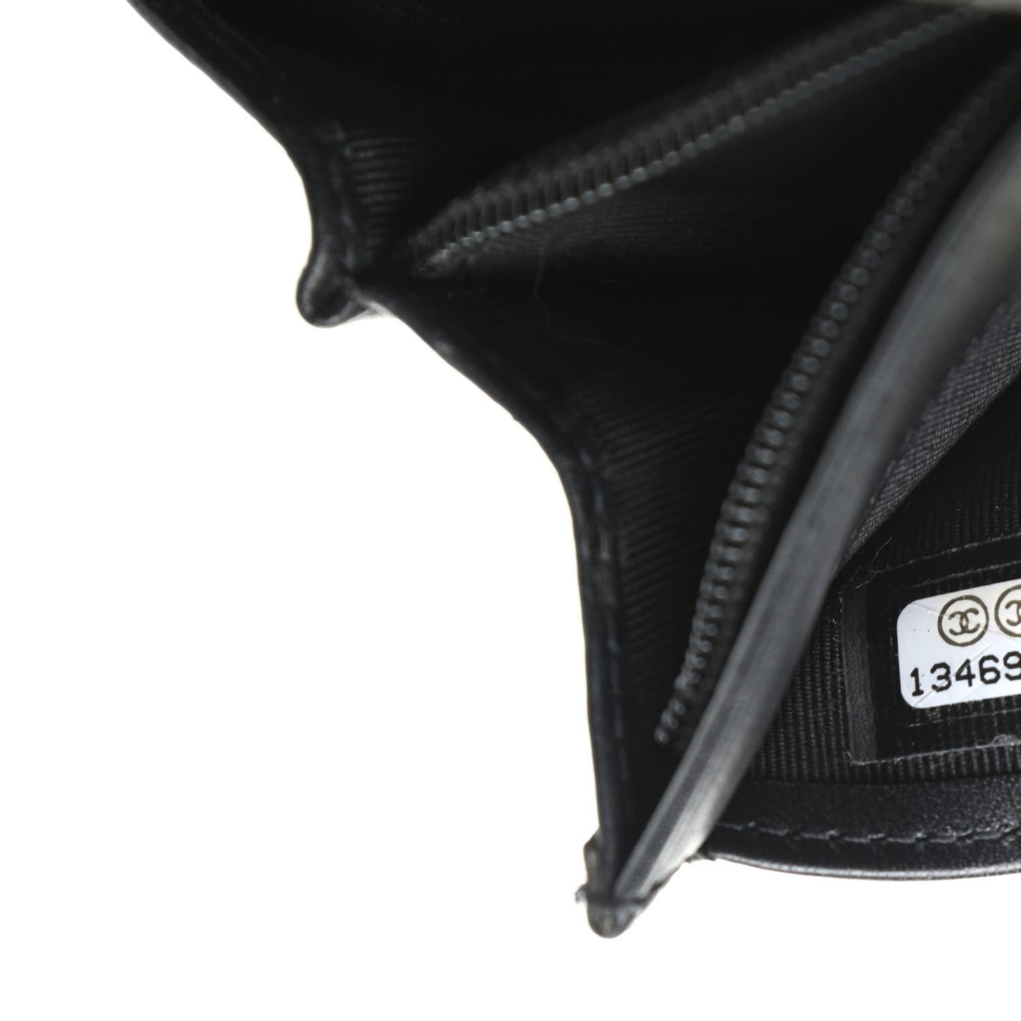 Patent Quilted Brilliant Yen Wallet Black