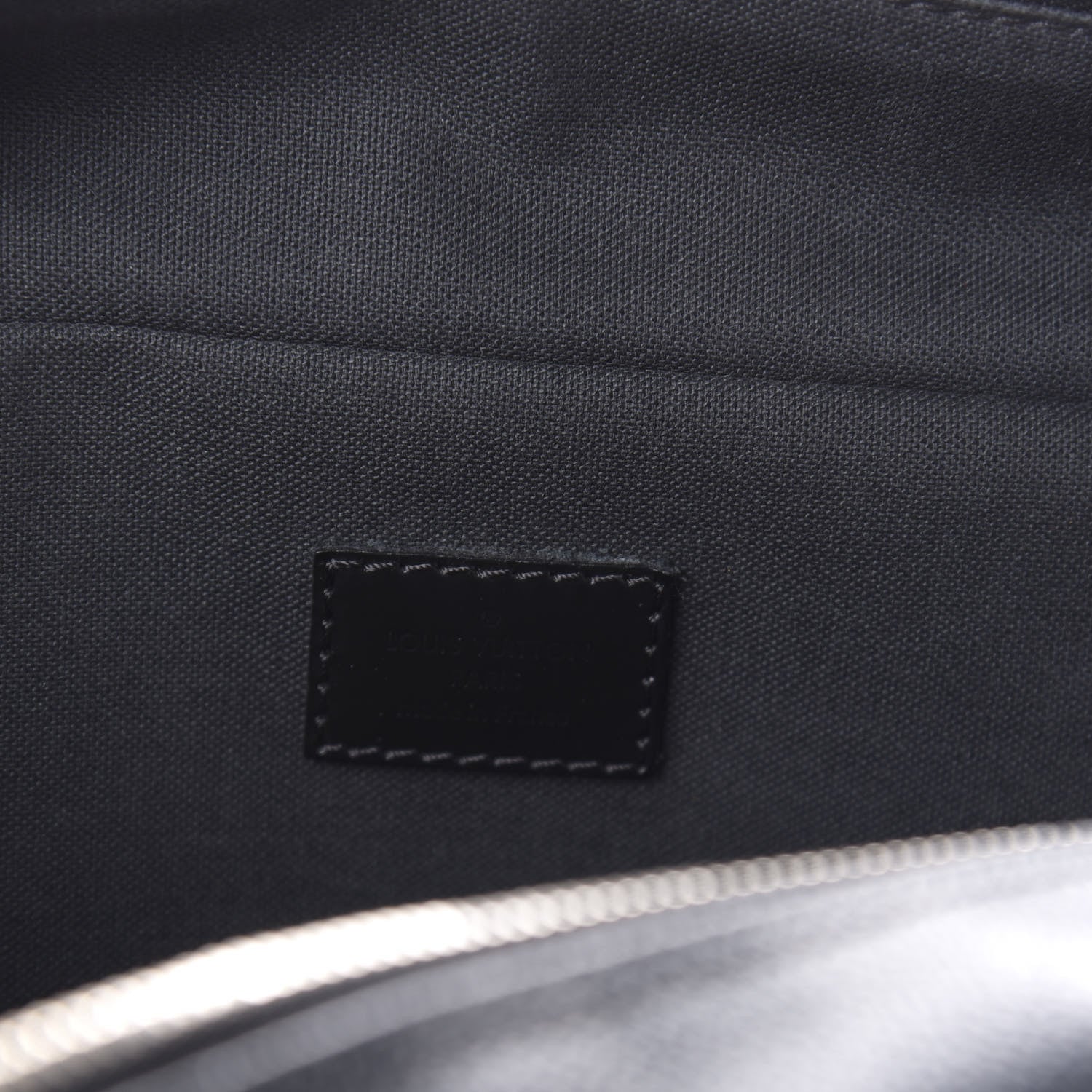 Louis Vuitton Damier Graphite Icare 7 of 8