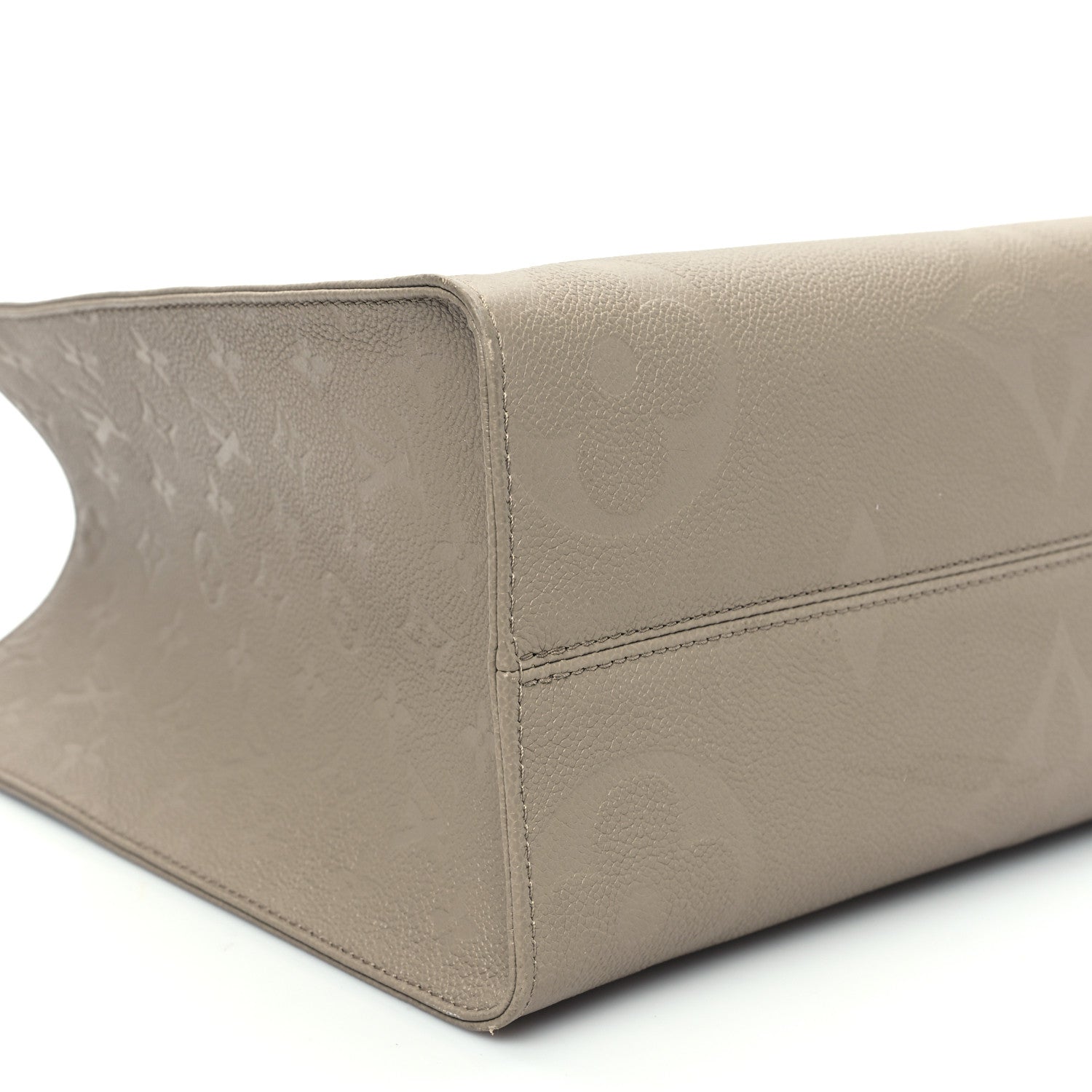 Louis Vuitton Empreinte Monogram Giant Onthego MM Tourterelle 8 of 10