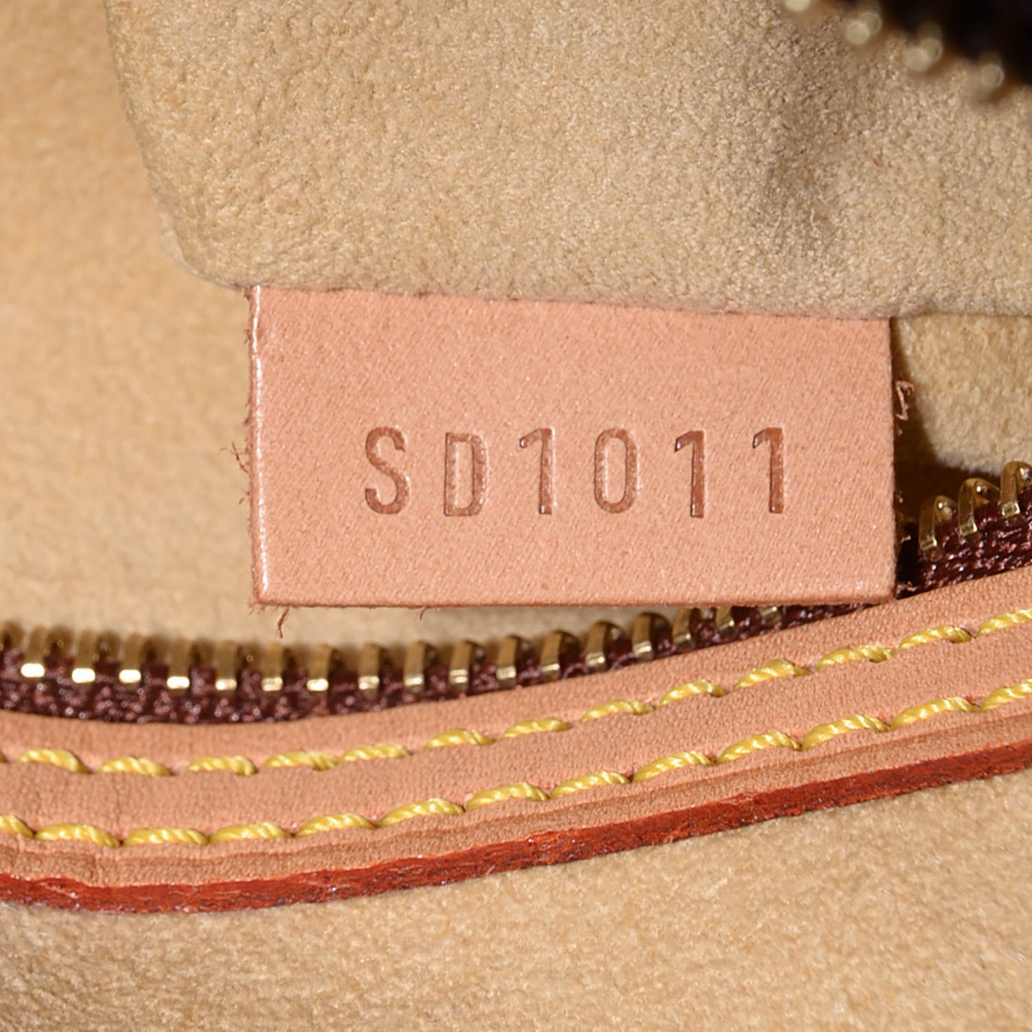 Monogram Looping MM