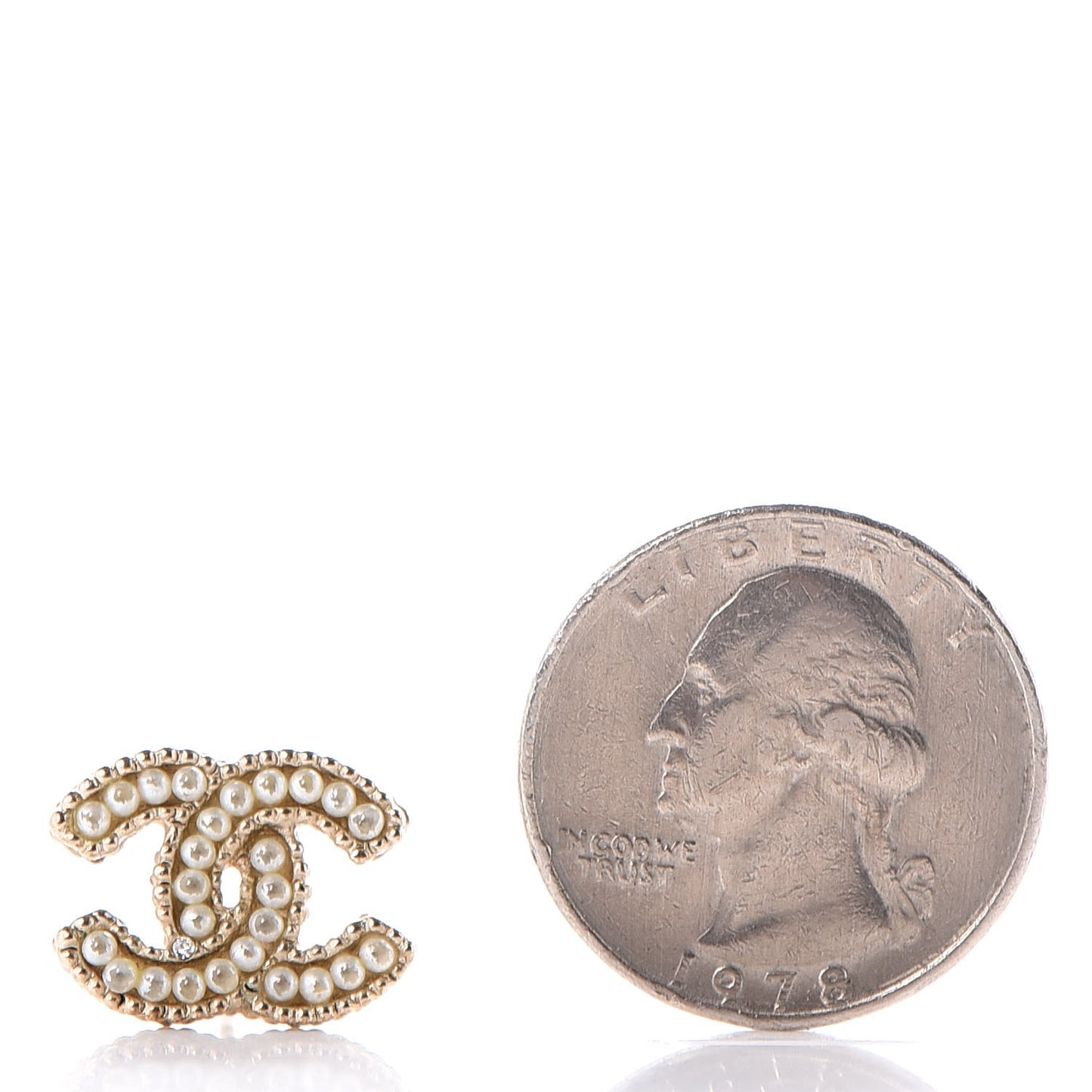 Pearl CC Earrings Light Gold