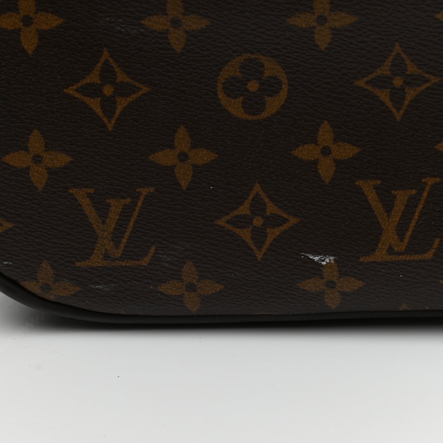 Monogram Eole 60