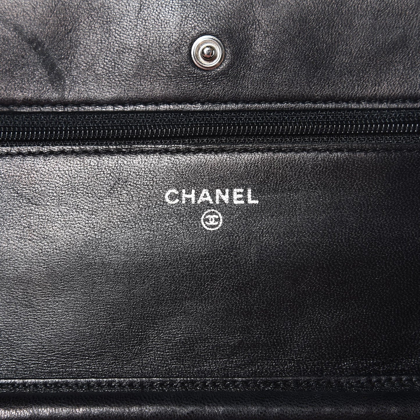Lambskin Quilted Wallet On Chain WOC Black