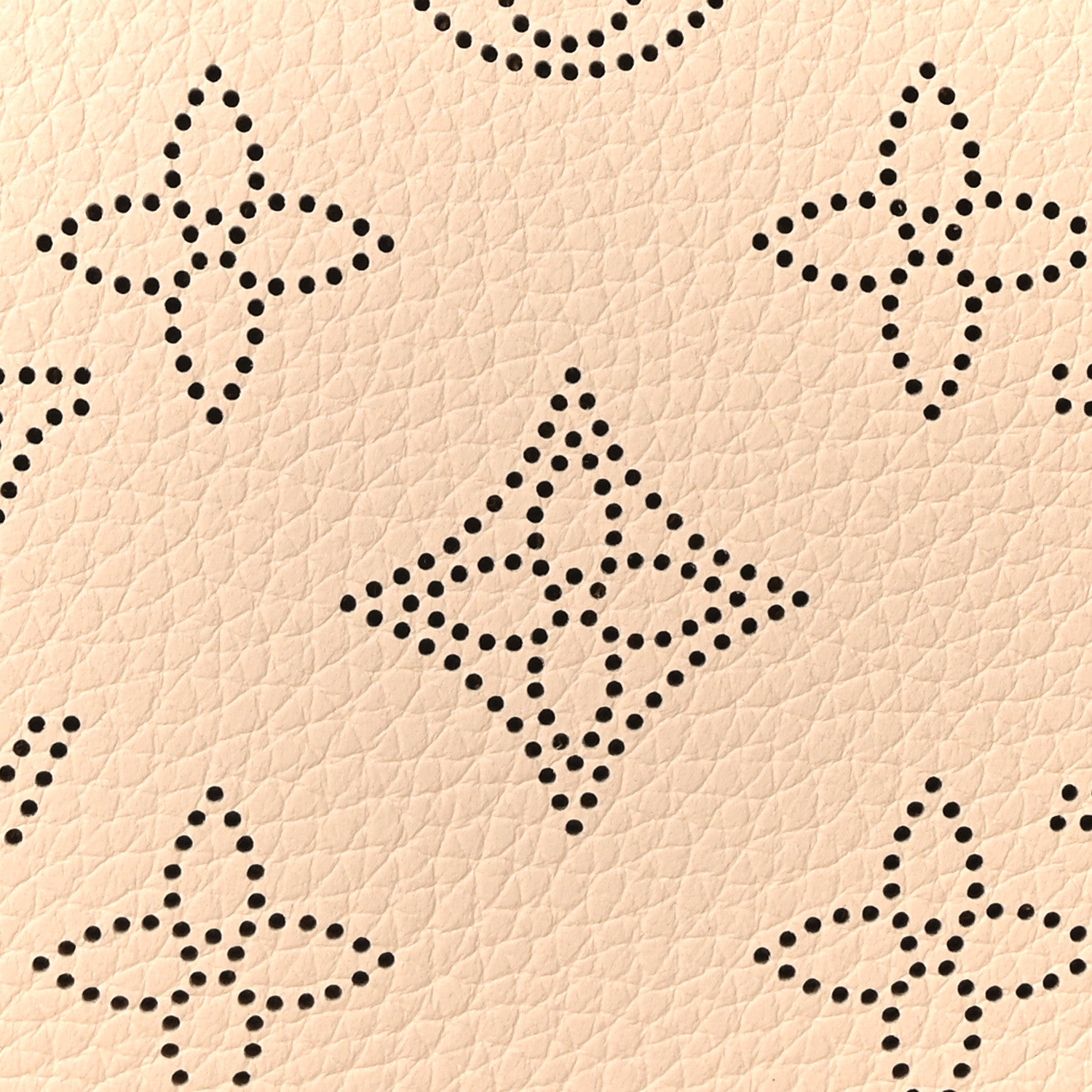 Louis Vuitton Mahina Why Knot PM Creme 7 of 9