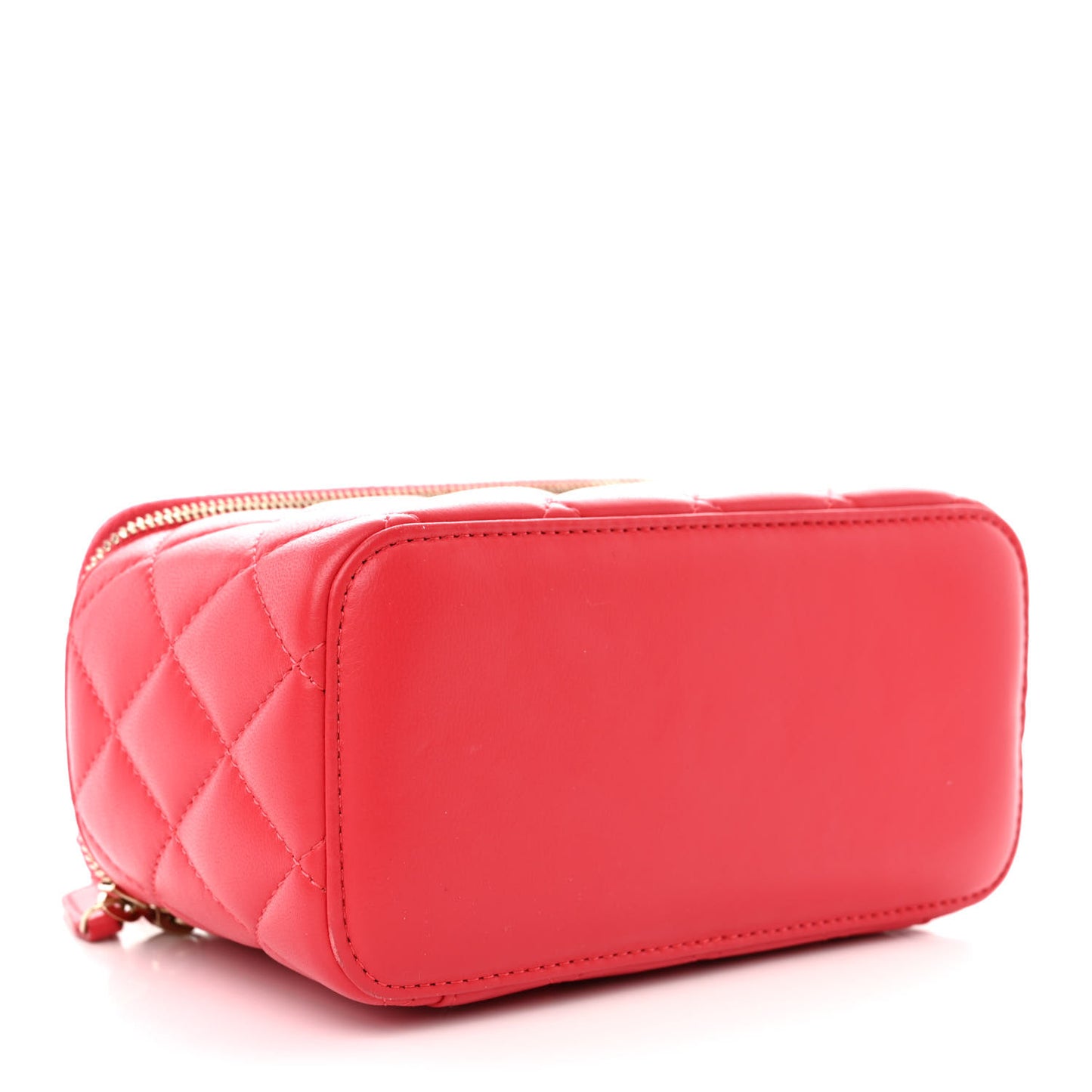 Lambskin Quilted Small Pearl Crush Vanity Case With Chain Red