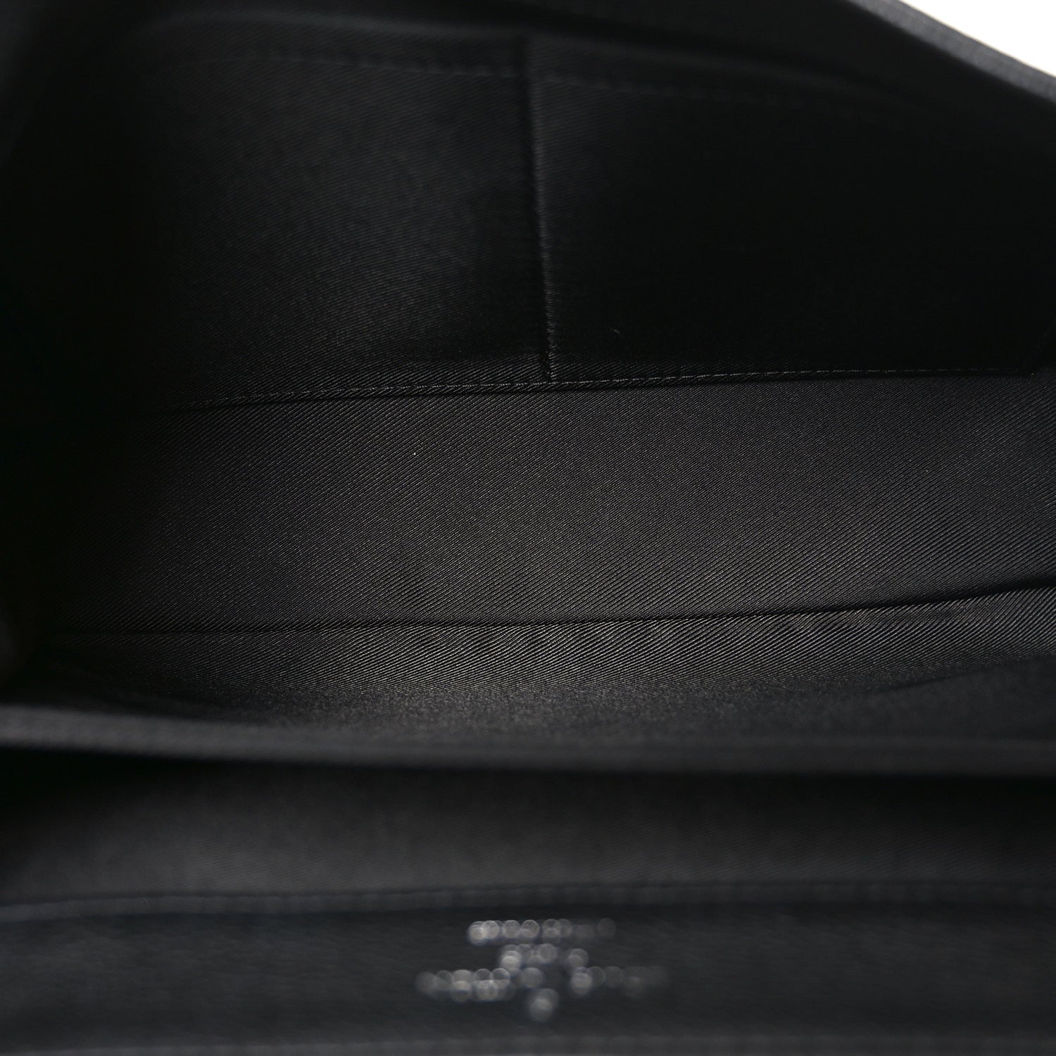Louis Vuitton Soft Calfskin Lockme II Top Handle Vanille Black 5 of 9