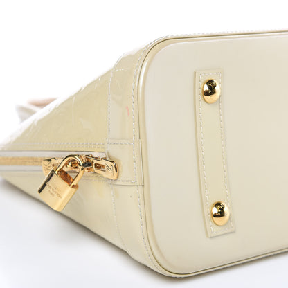 Louis Vuitton Vernis Alma PM Blanc Corail 11 of 12