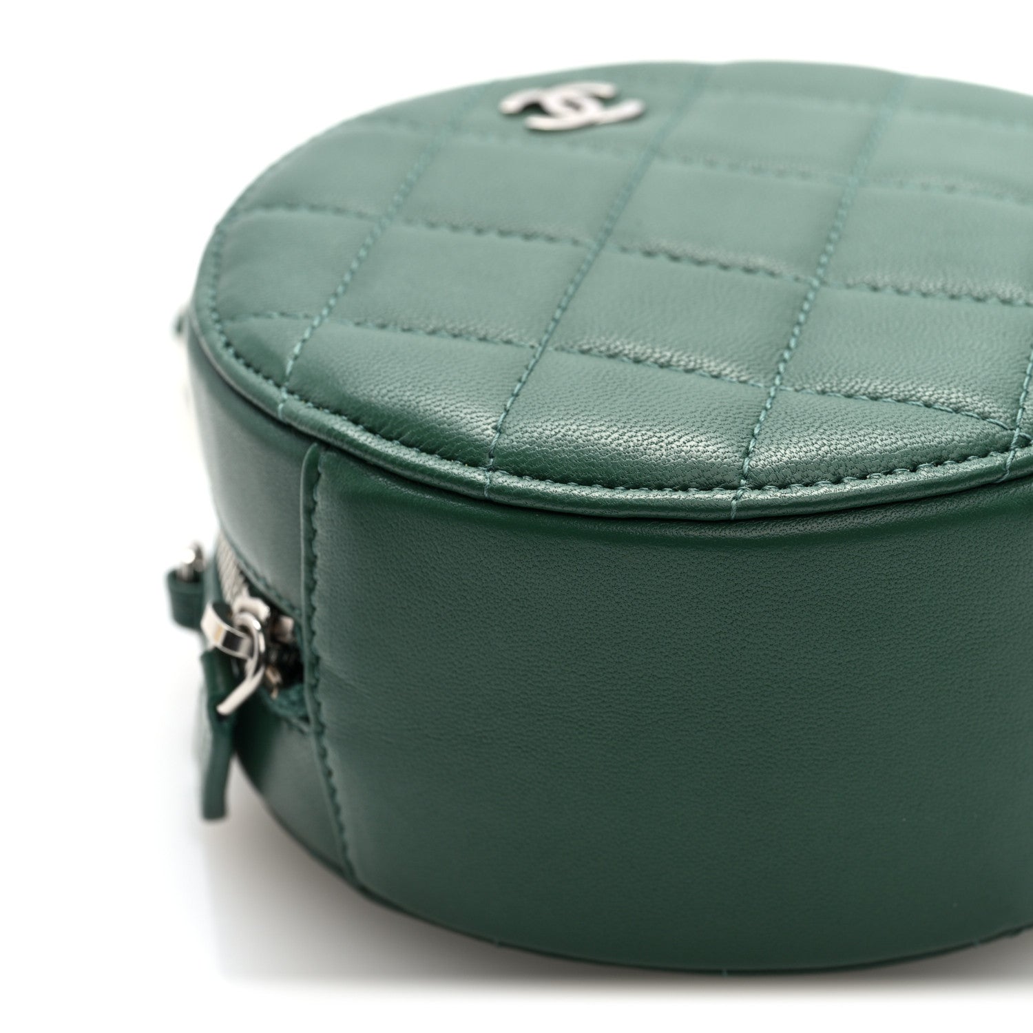Chanel Lambskin Quilted Round Clutch With Chain Green 9 of 10
