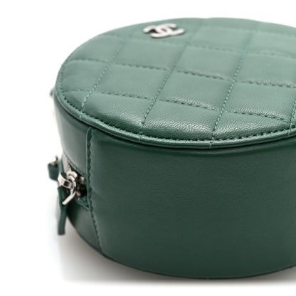 Chanel Lambskin Quilted Round Clutch With Chain Green 9 of 10