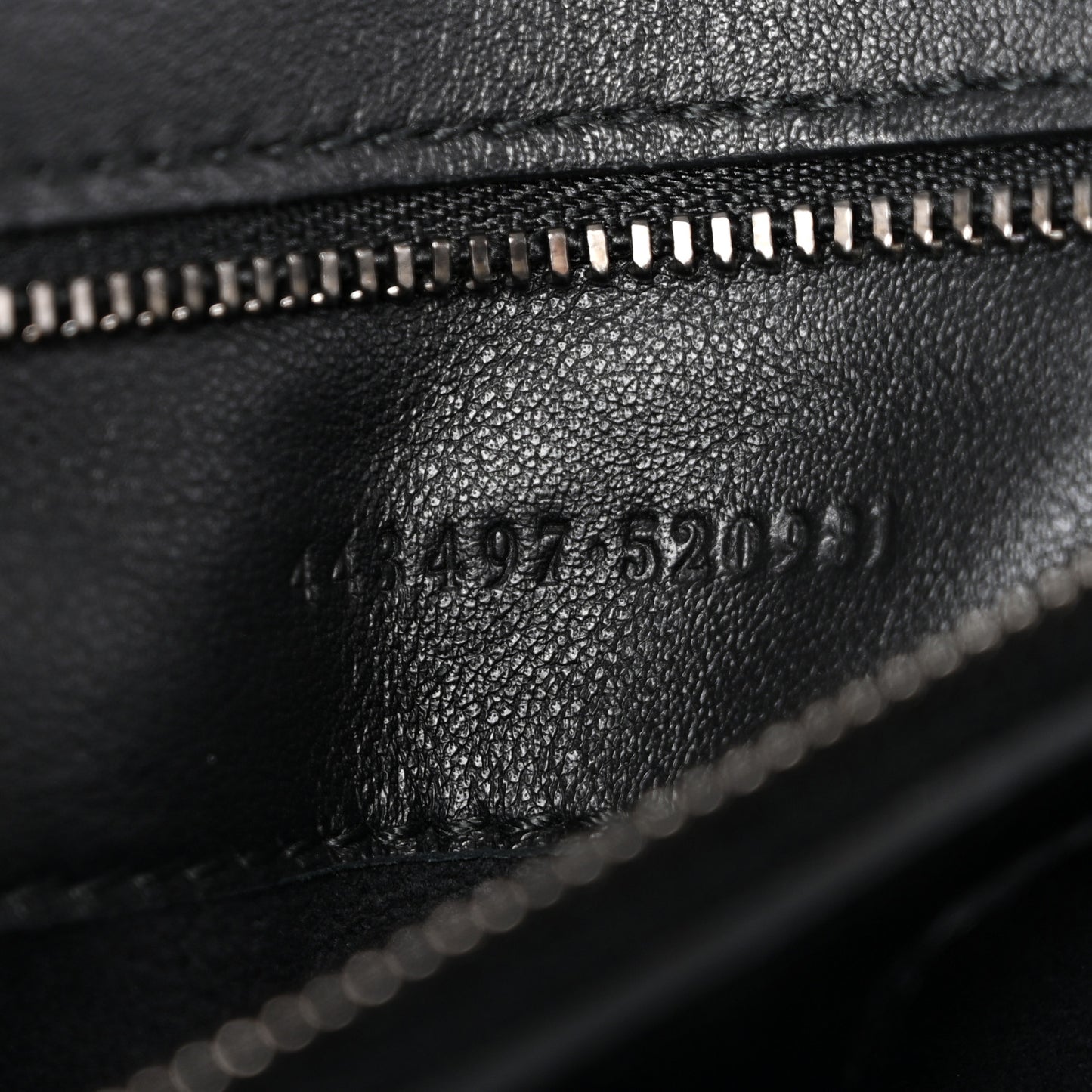 Patent Calfskin Matelasse Monochrome Small GG Marmont Shoulder Bag Black