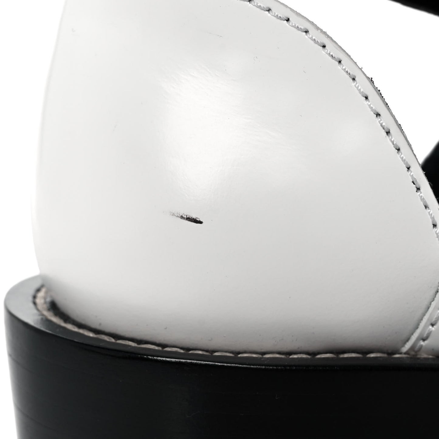Brushed Calfskin Ceinture Ankle Boots 37 White