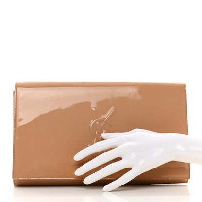 Saint Laurent Patent Calfskin Monogram Large Belle De Jour Clutch Chair 2 of 9